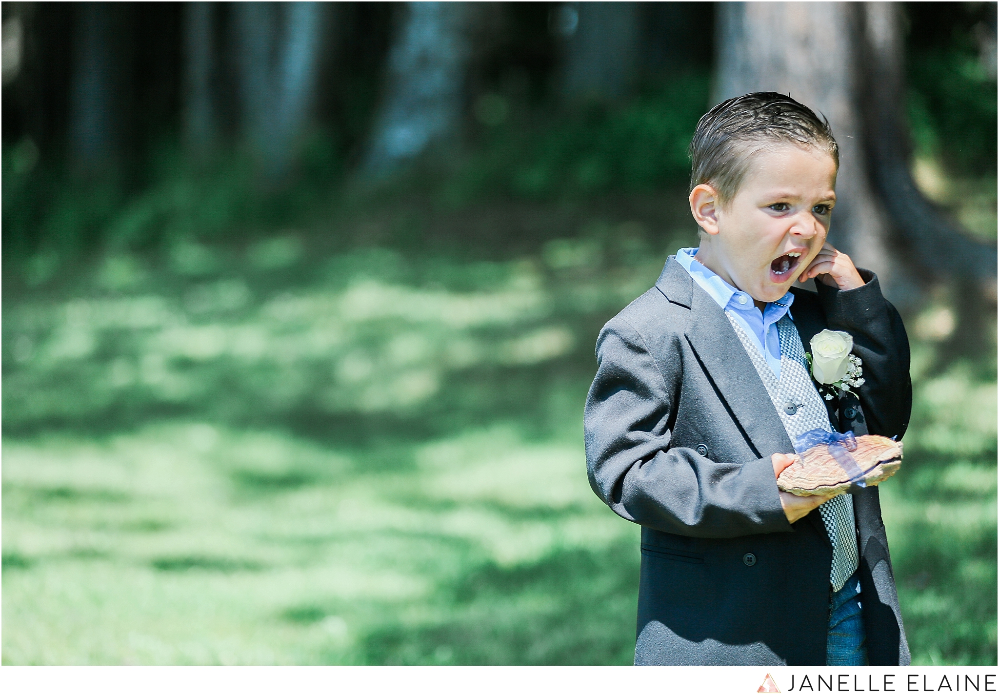 jenessa and mike-janelle elaine photography-white city beach wedding-18.jpg