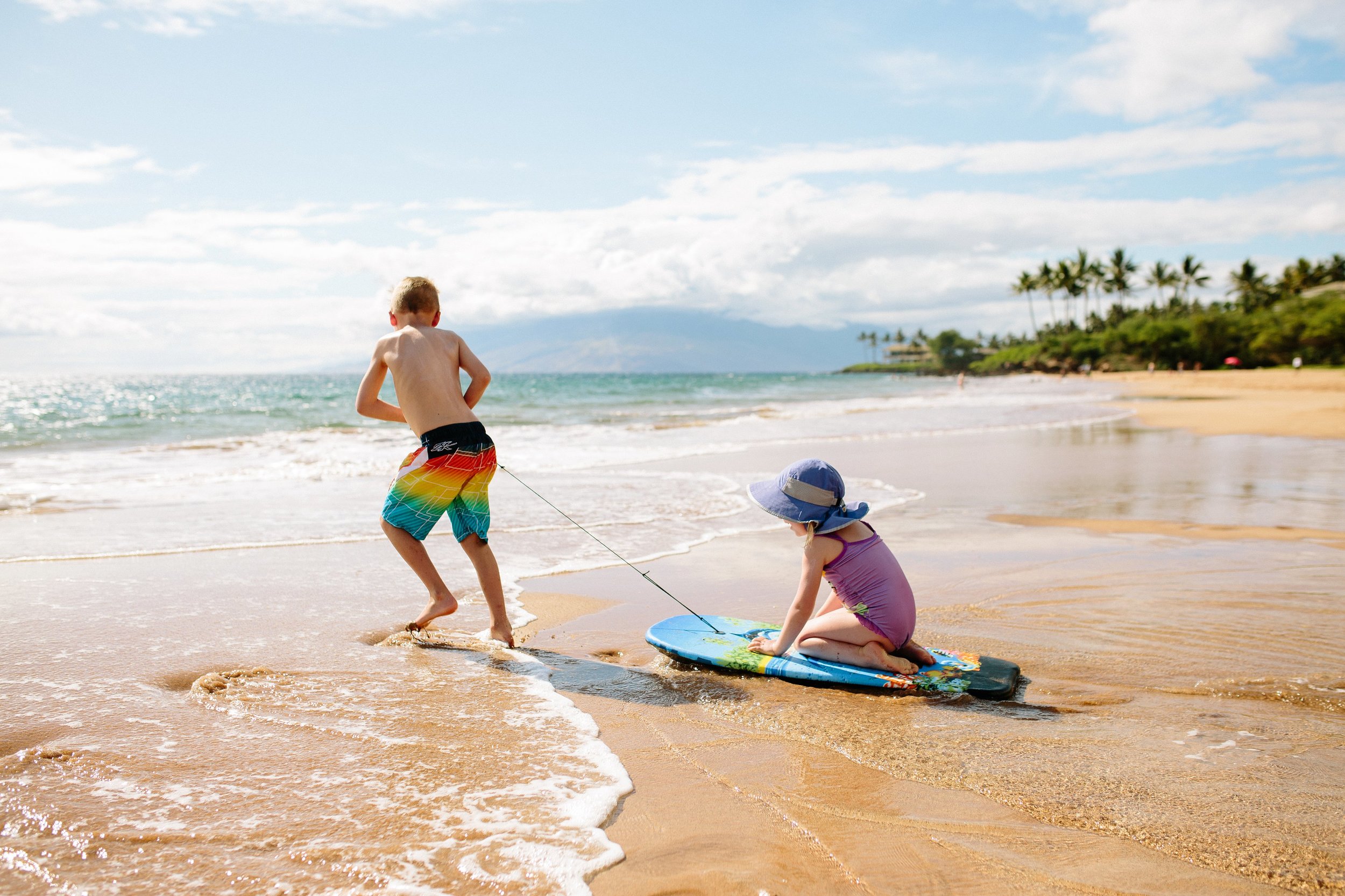 Family Beach Day Photo Session on Maui by Seattle Destionation Lifestyle Photographer Janelle Elaine Photography.jpg