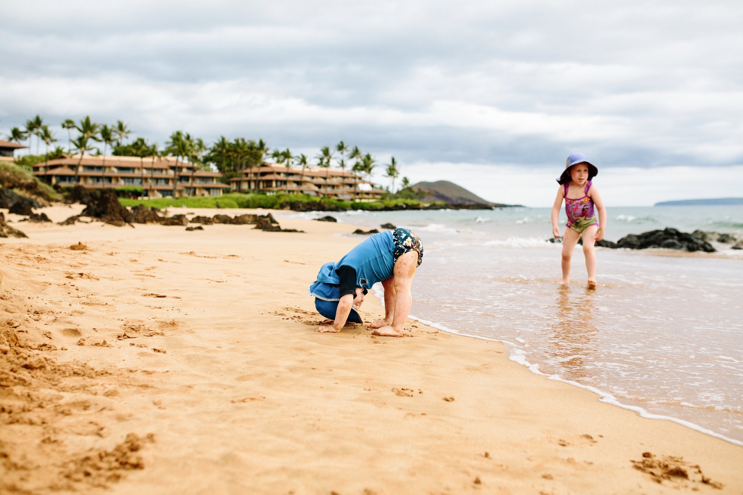 Family Beach Day Photo Session on Maui by Seattle Lifestyle Photographer Janelle Elaine Photography.jpg