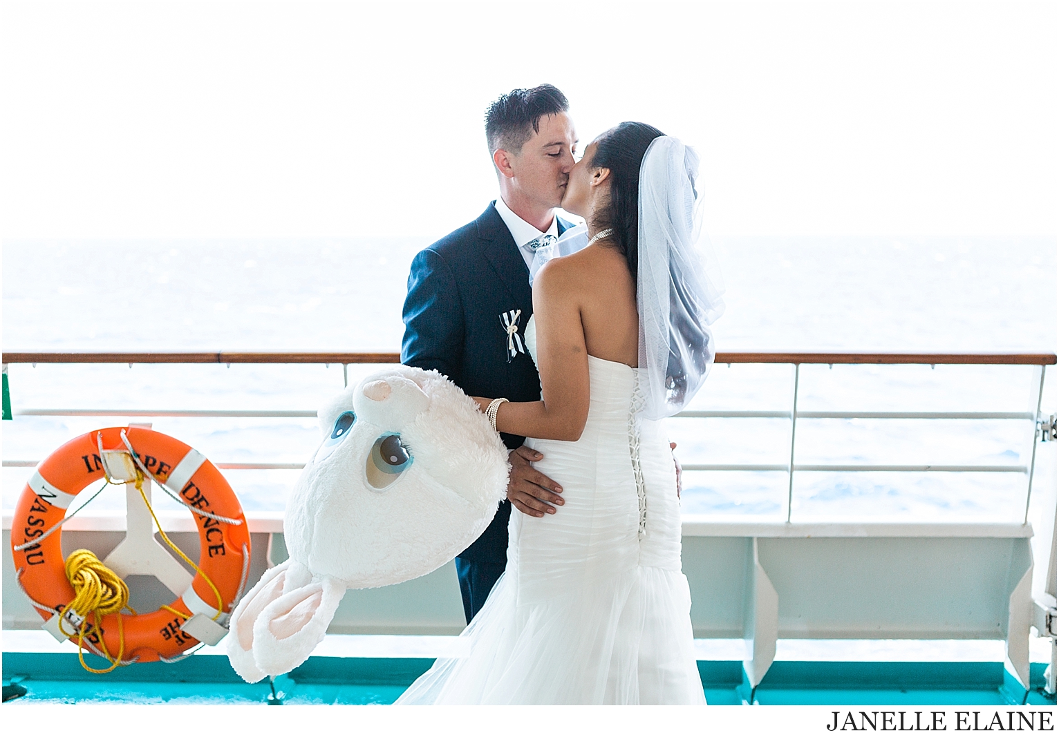 white wedding-royal caribbean-janelle elaine photography-151.jpg