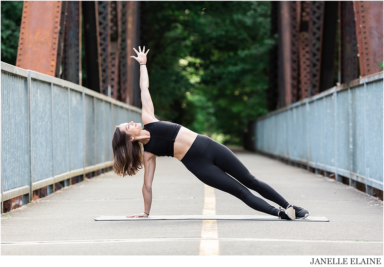 Serena-Yoga Branding-Photo Session-Renton, WA-Janelle Elaine Photography-39.jpg