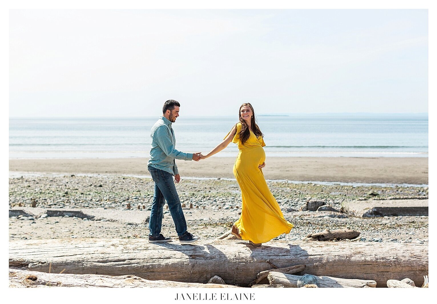 Whidbey+Island-Maternity-Photography-Beach-Portraits-Janelle-Elaine-Photography-Seattle-WA-45.jpg