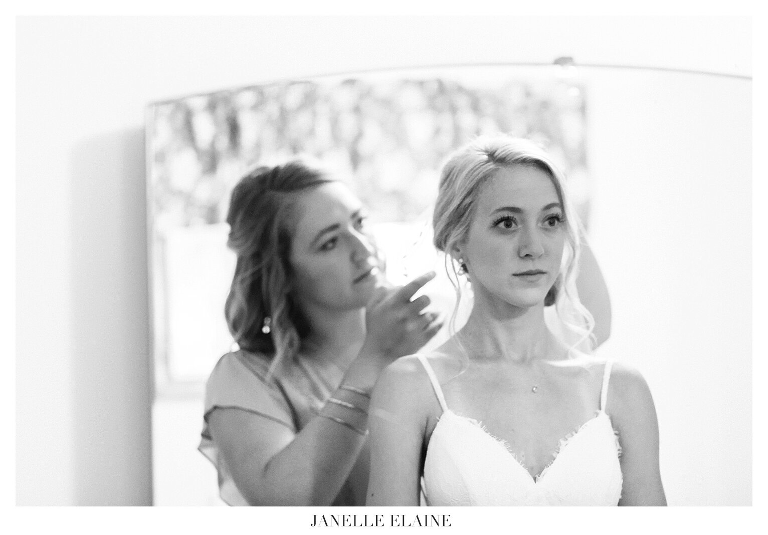 getting-ready-helman-wedding-janelle-elaine-photography-190.jpg