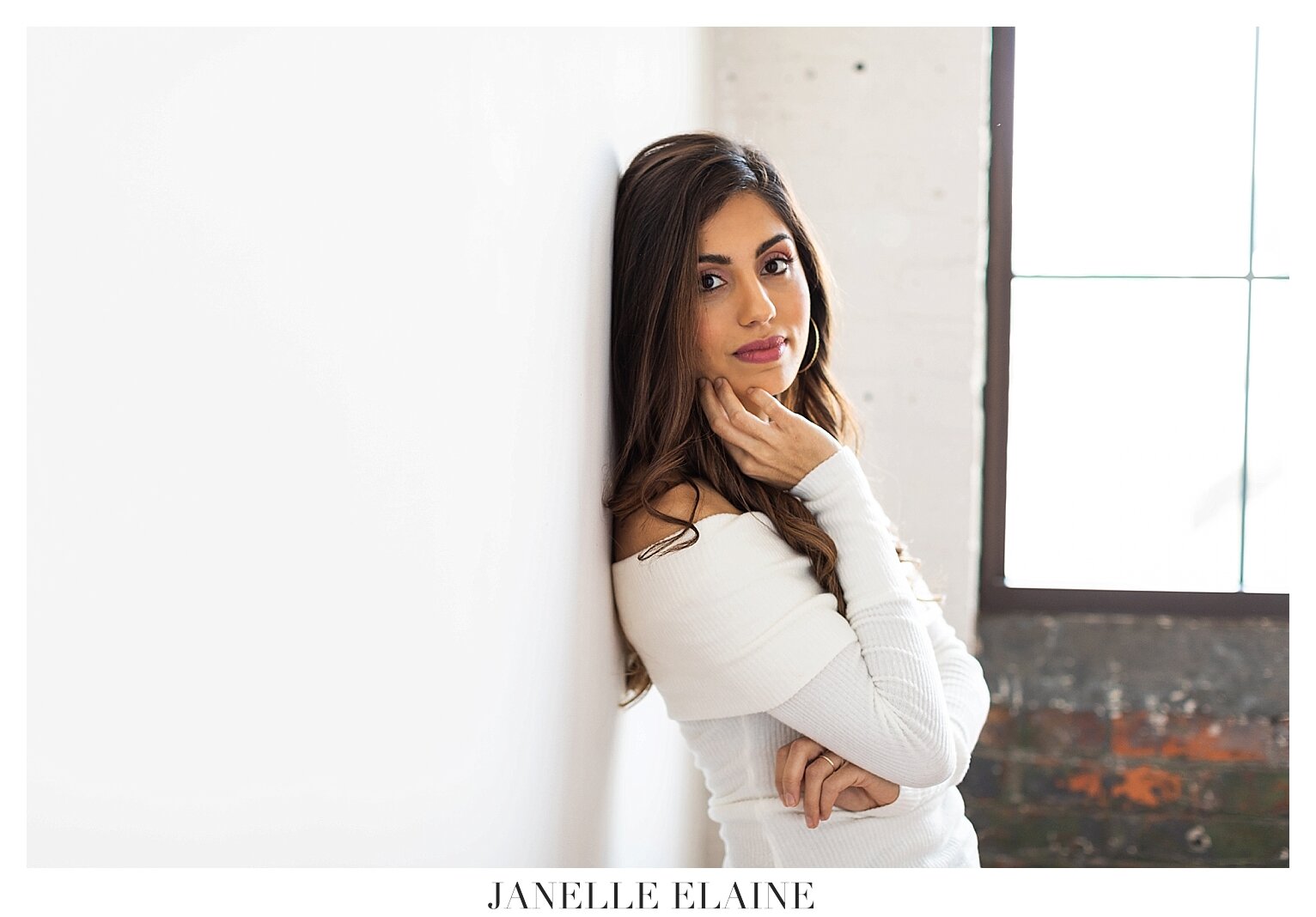 Chamari-Branding-Beauty-Portraits-Seattle-Studio-Janelle-Elaine-Photography-9.jpg
