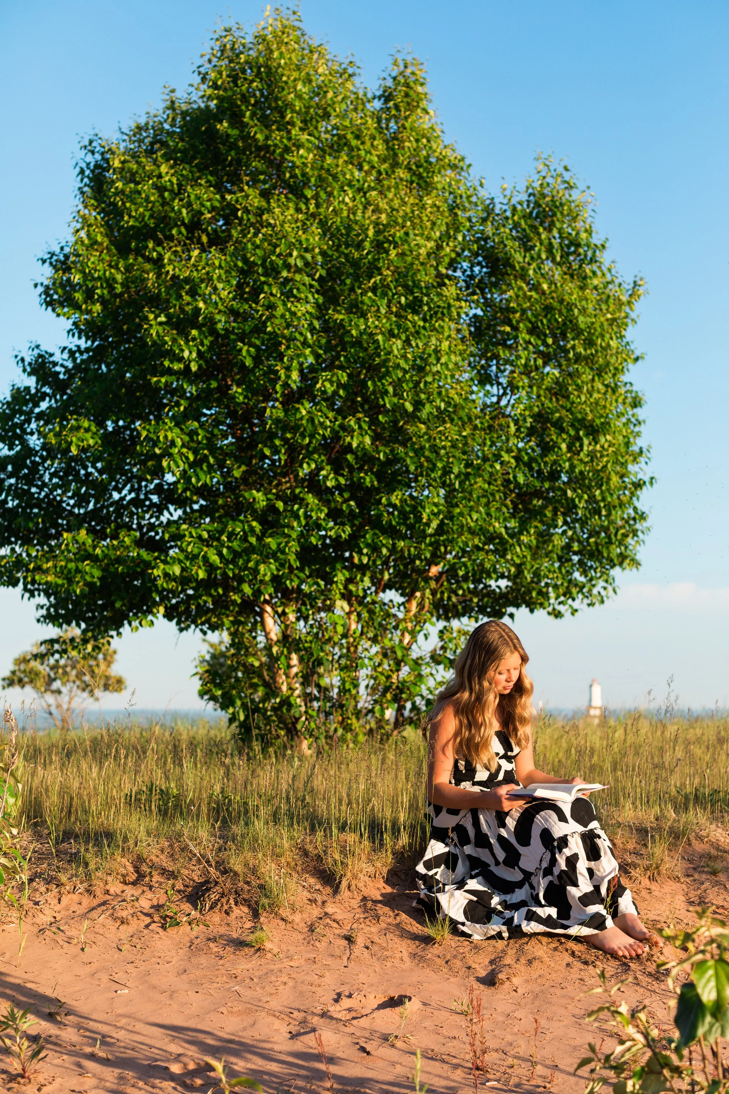 2N6A4026_Callie_SeniorPortraits_624259-09-23 PM_0159.jpg