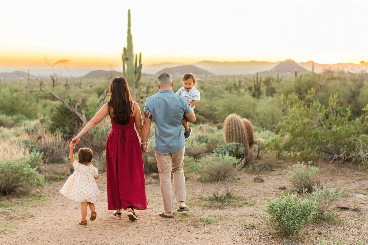 When the family brings double the fun to the photoshoot! ✌️ These adorable 2-year-old twins had us singing, running, and pulling out our silliest tricks to keep them entertained! How sweet are their family photos? 🥰😍

@divina.jandusay @domjandusay 