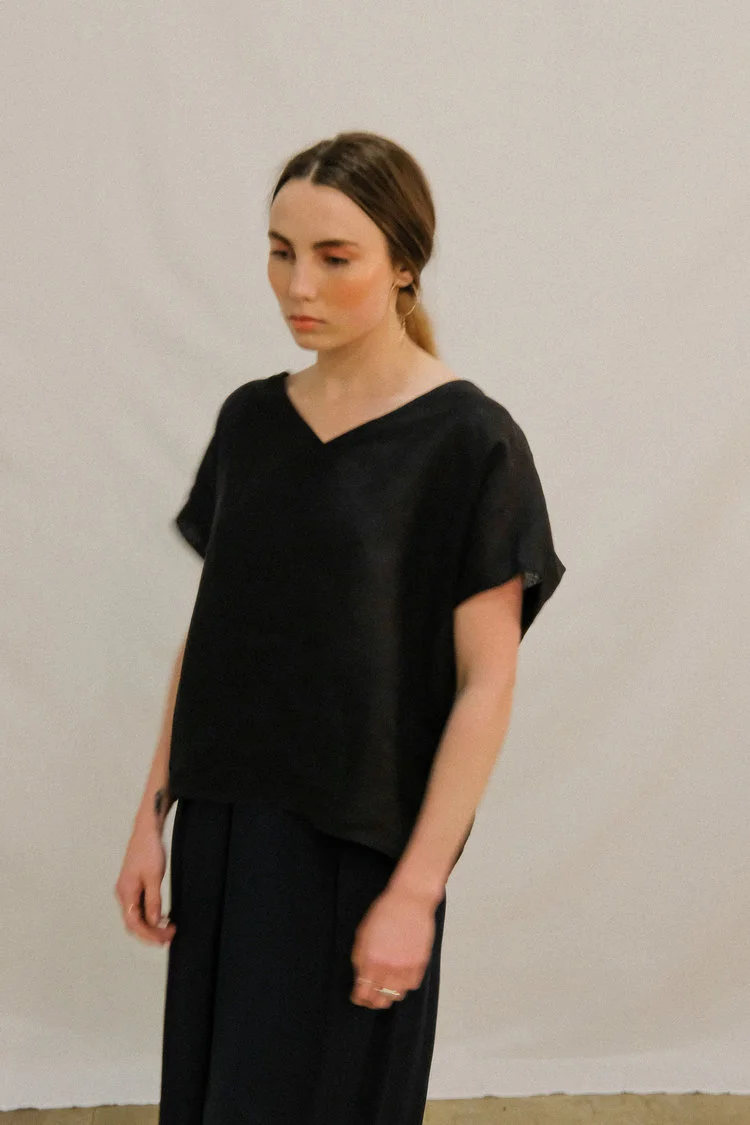 EMLEE DESIGN S/S 18 Hair + Makeup: Brittney Head Photos: Ashtin Paige