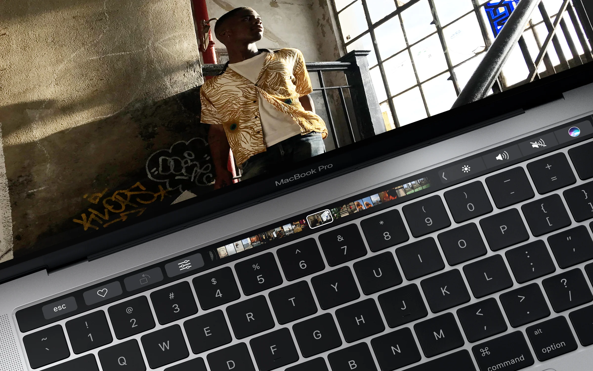 The new Touch Bar found on the 13 and 15-inch MacBook Pros. Source: Apple