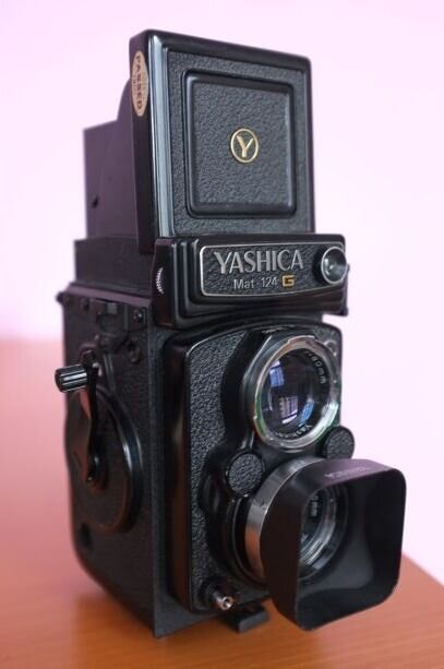 【最安値挑戦！】 YASHICA Mat-124G フィルムカメラ