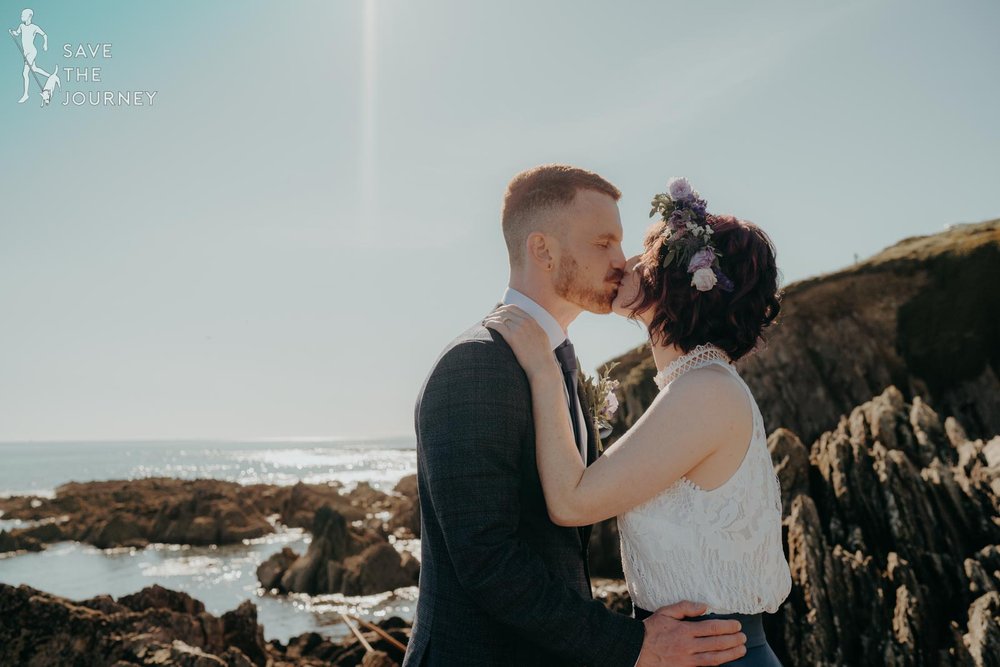 Couple-Shoot-Ocean-Ireland-1.jpg