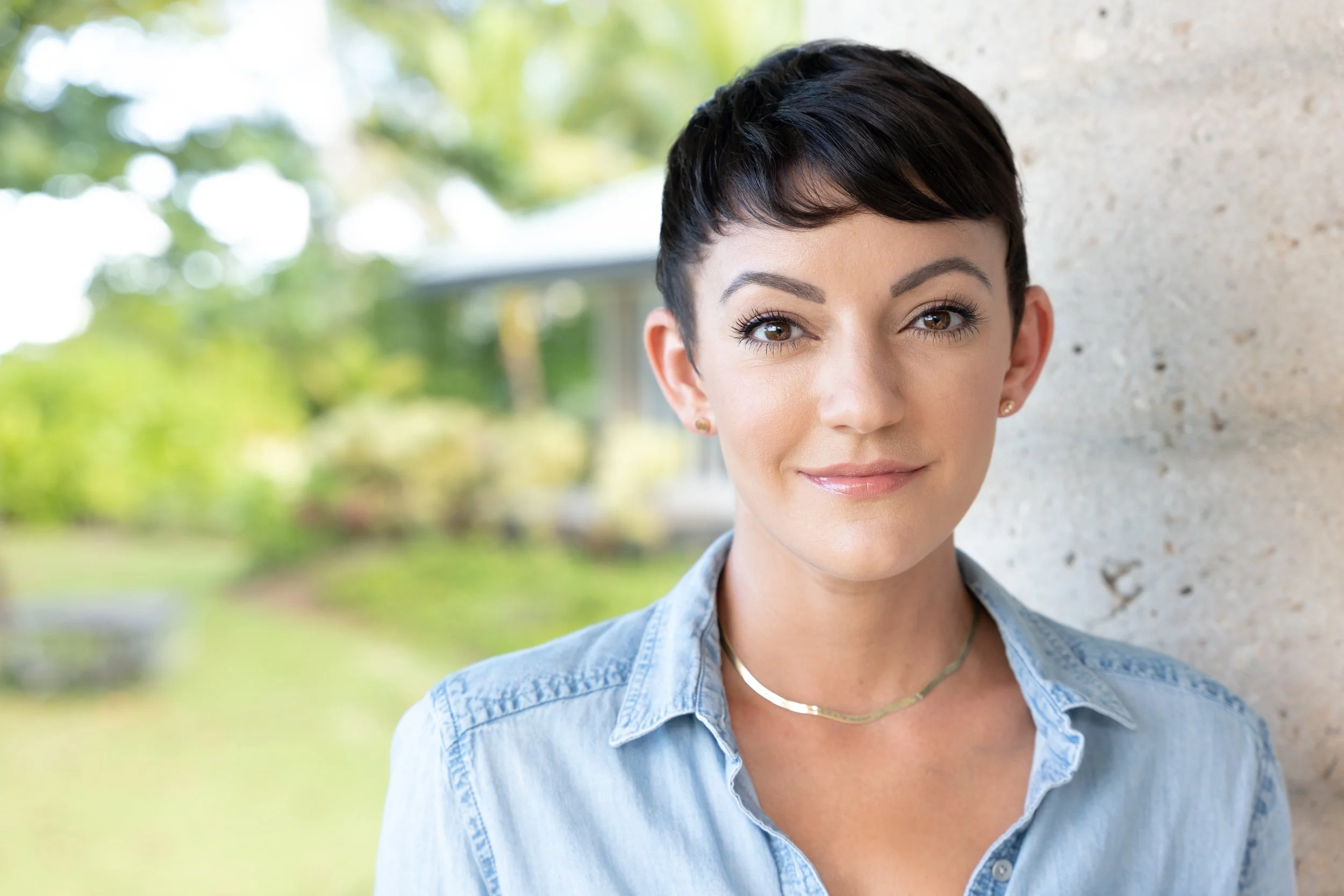 Teresa Cesario Headshot-05.jpg