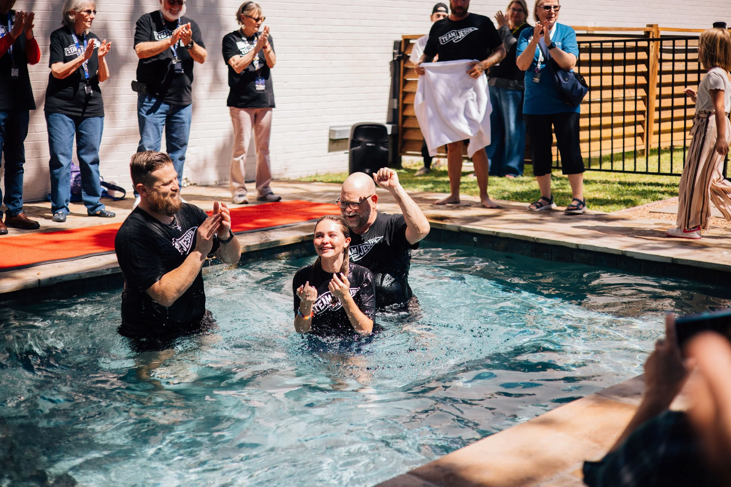 9_28_25_ALVBaptisms_EDeBuck-02.jpg