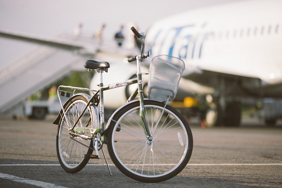 AirportBike.jpg