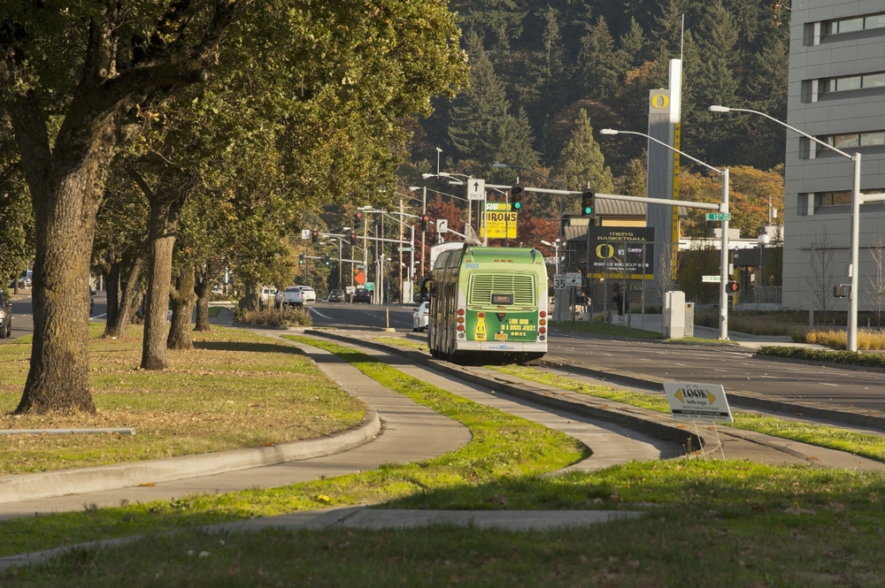 Eugene, Oregon's EmX: Segregated (and permeable) lanes