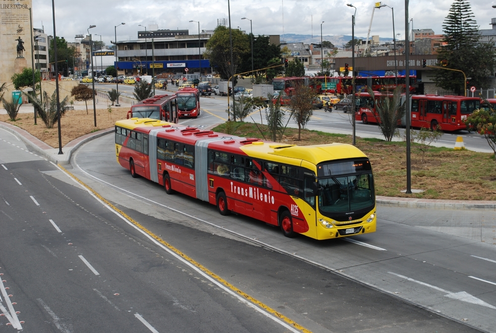 Bogota's TransMilenio: Extra high capacity (bi-articulated) bus