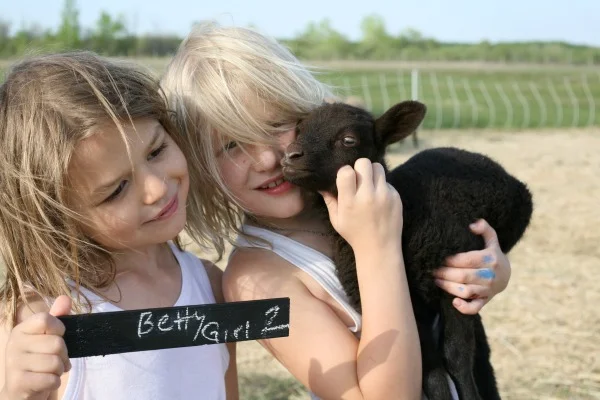 bettygirl2-1.jpg