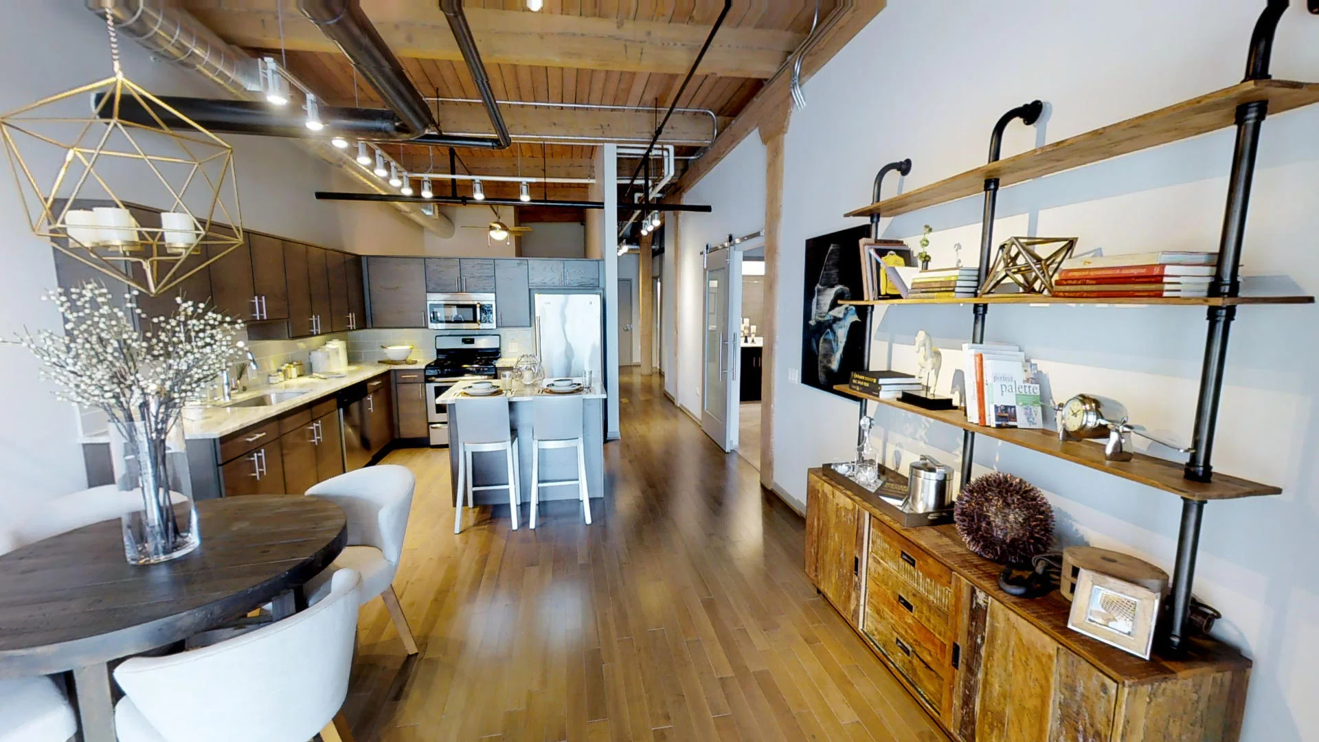 455 E Illinois - Lofts @ River East (Streeterville)