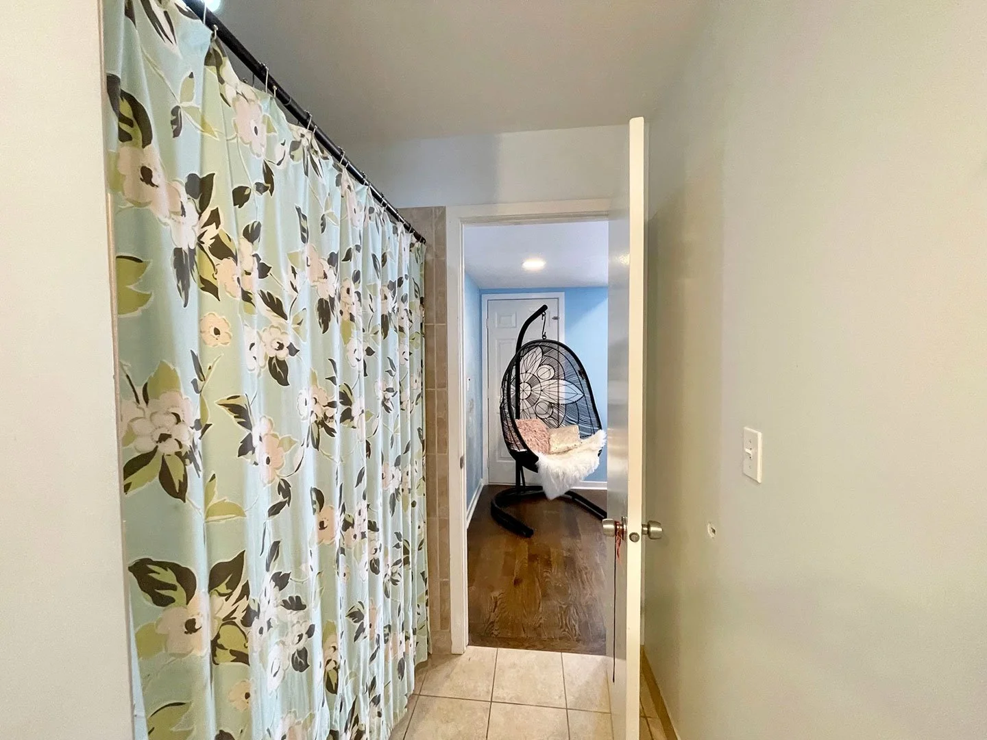 bathroom6.jpg