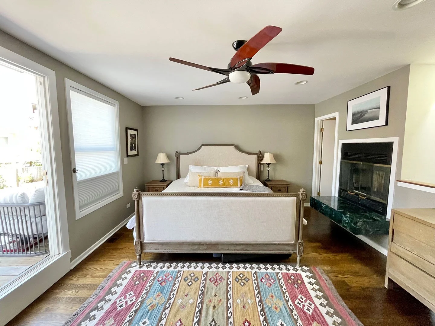 bedroom6.jpg