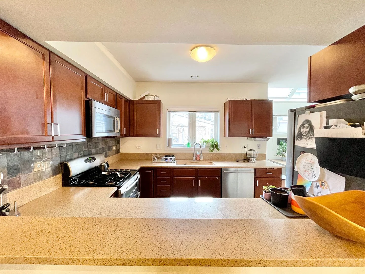 kitchen2.jpg