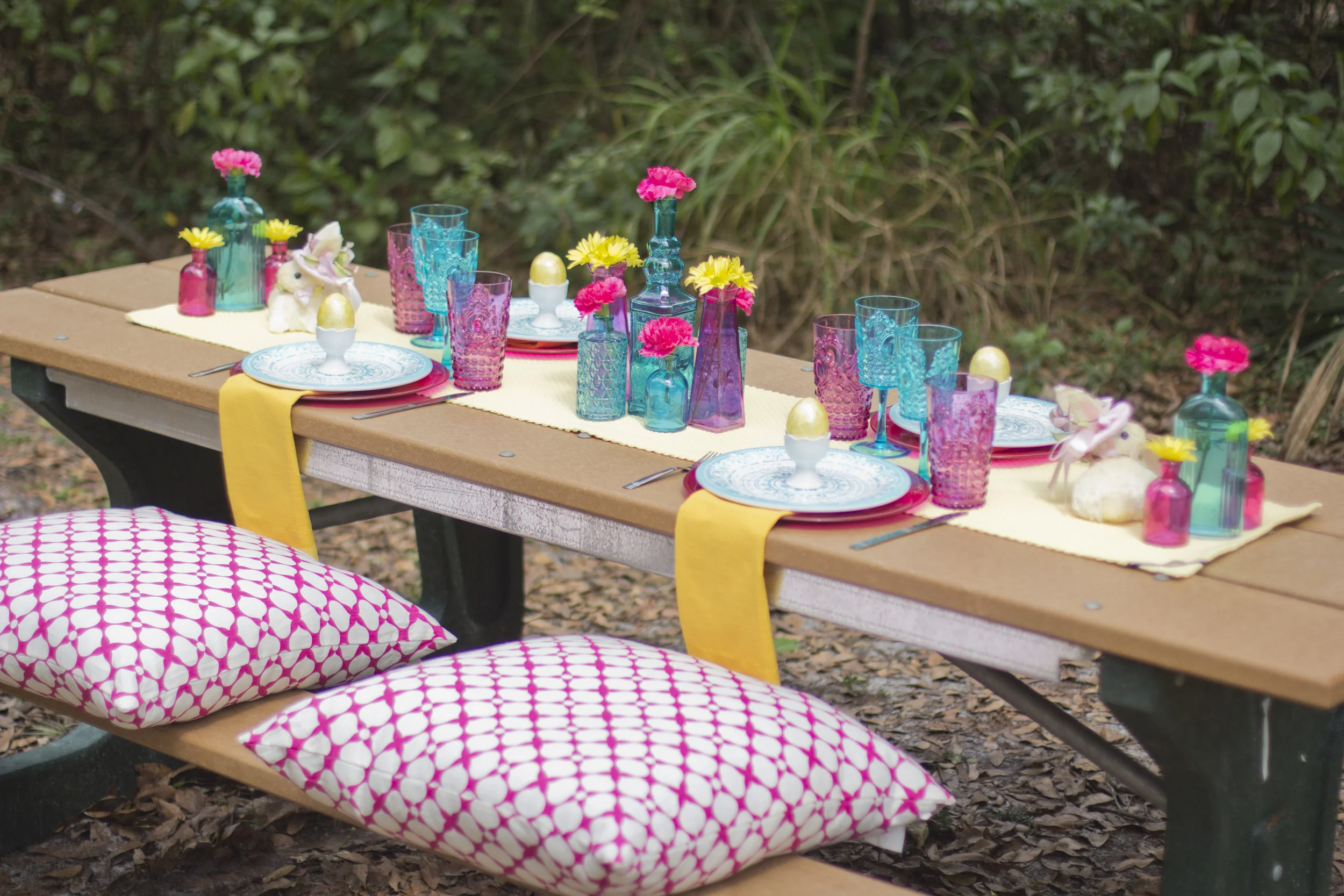 "Easter Picnic" Styled Shoot