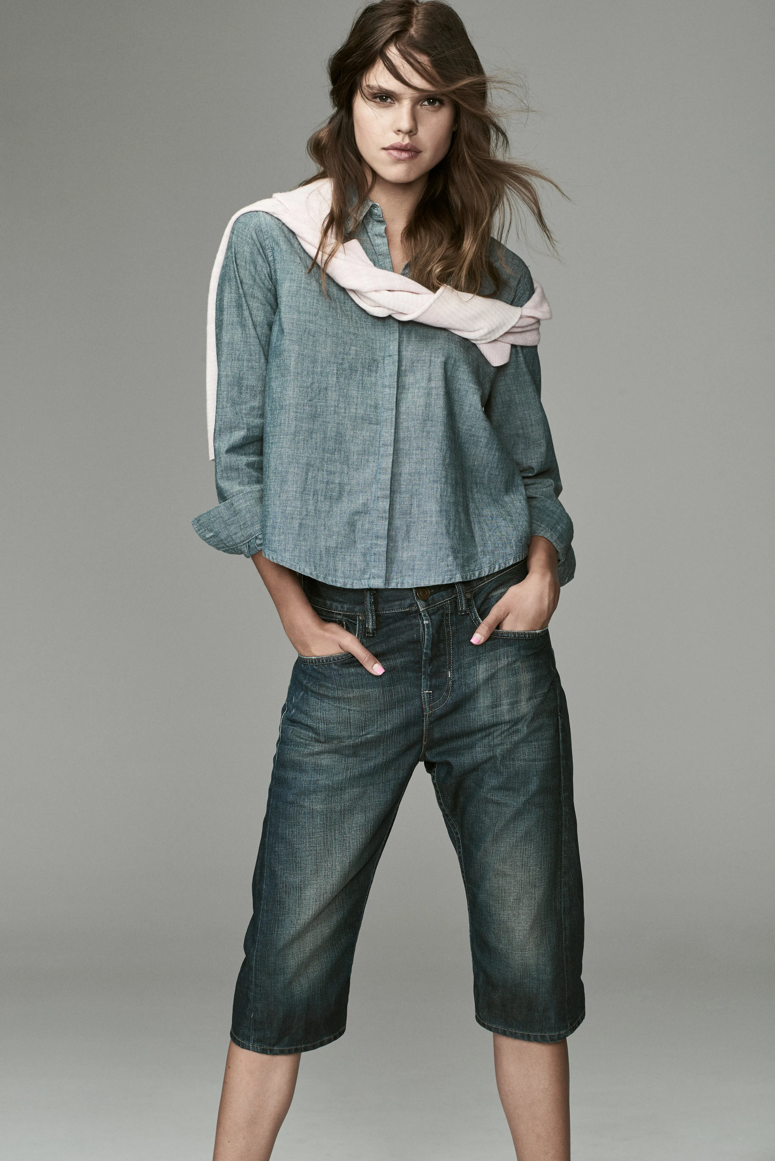 OUR PINK LEMONAID EXCLUSIVE KNIT SWEATER ELEVATES DENIM ON DENIM FOR DAYTIME EASE MEETS CLASSIC AND COOL. CLICK FOR DETAILS.
