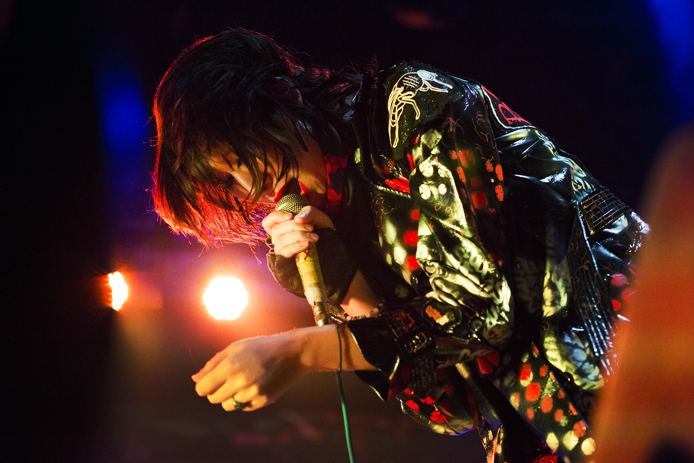 JAW_GrowlersSix_DayOne_YeahYeahYeahs-0192.jpg