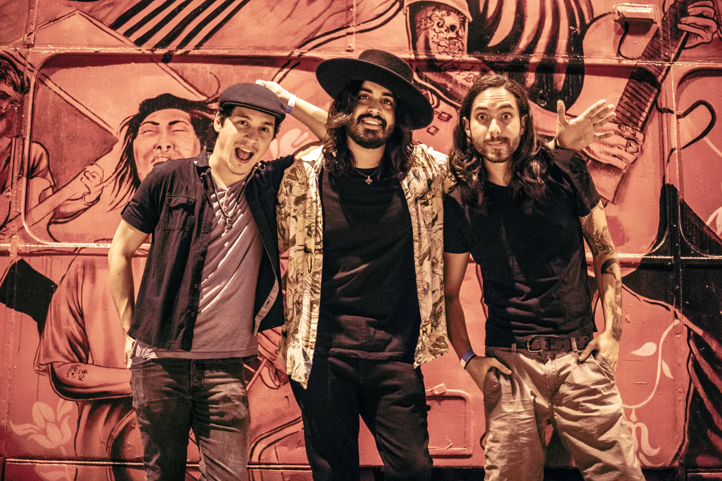 Gary Lazer Eyes, Sun City Riot, Castafellas, Baraja Las Rosas