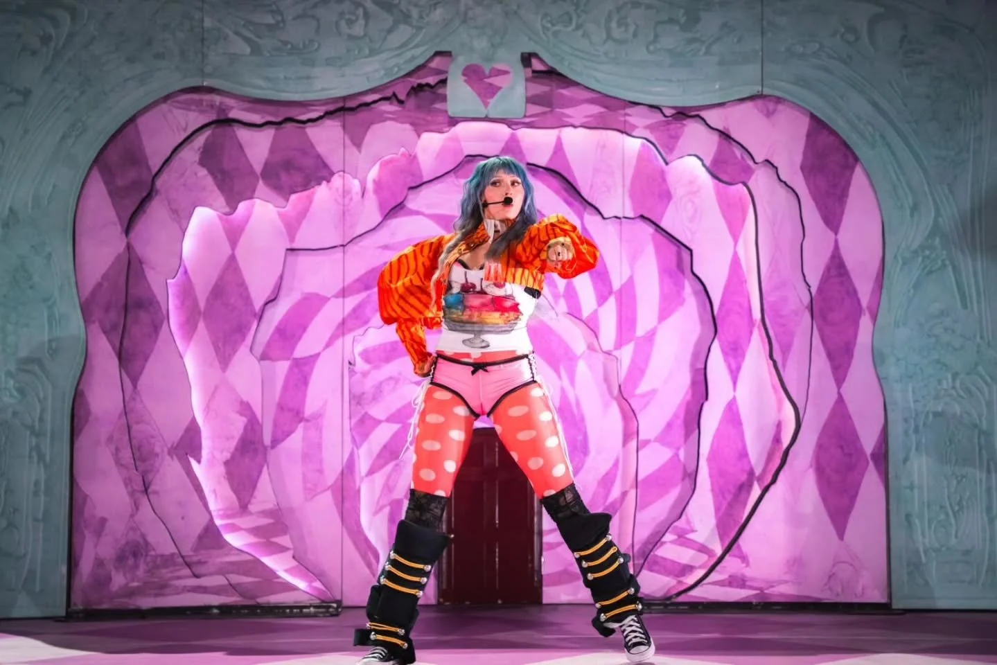 Ashnikko's Tour is the Definition of Main Character Energy ⚡️

Catch Ashnikko @ashnikko on the Smoochies Tour at the Shrine @shrinela in Los Angeles, California on May 20th! 🎵

See more #Ashnikko from the Miami Beach show on soundbitemagazine.net 📲