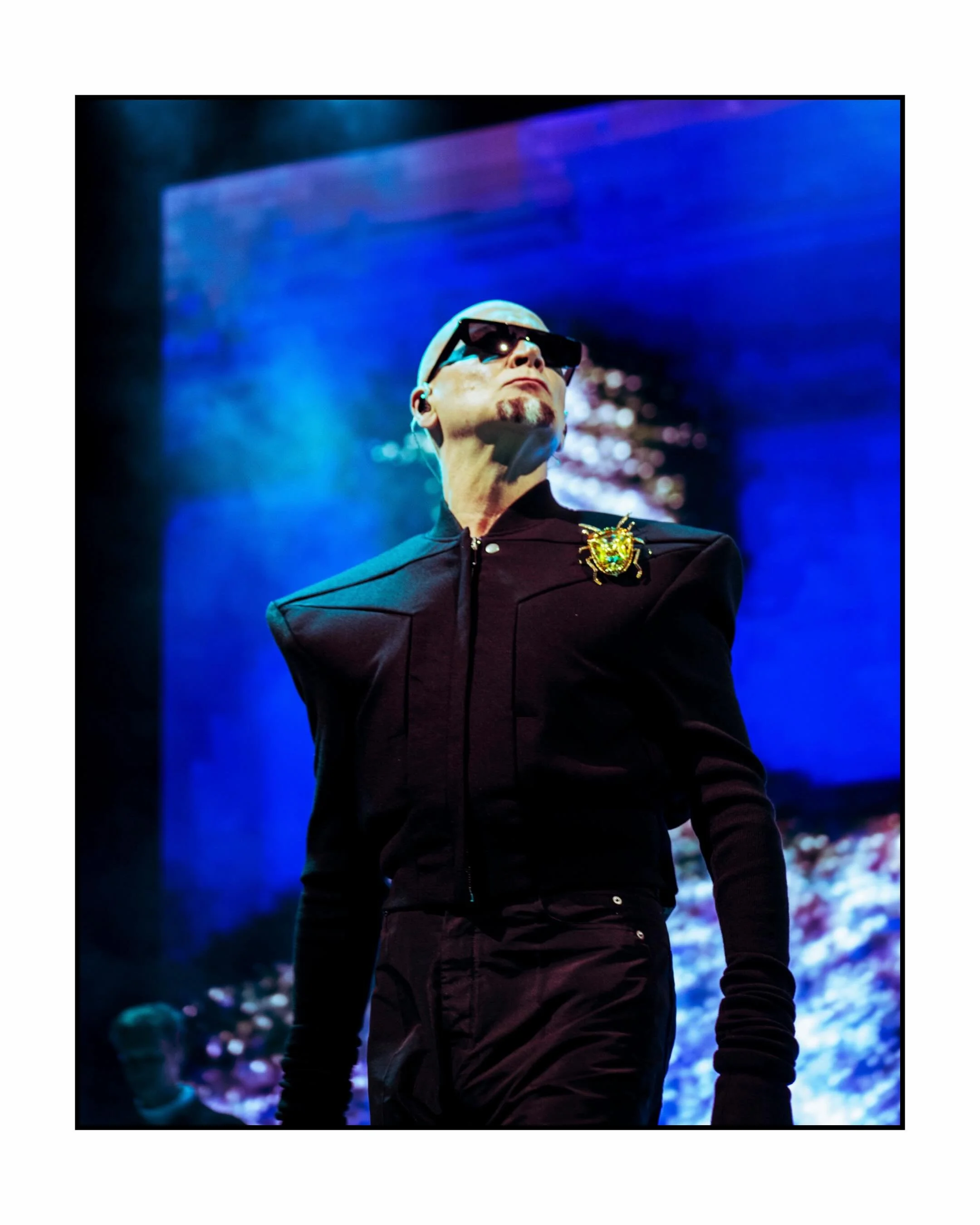 Where music meets movement &amp; every voice becomes part of the league. 🎶✨ @thehumaneleague 

See more of the Human League&rsquo;s Southern California tour on SoundBitemagazine.net 📲 link in bio 📲

What are your favorite Human League songs? ✍️

?