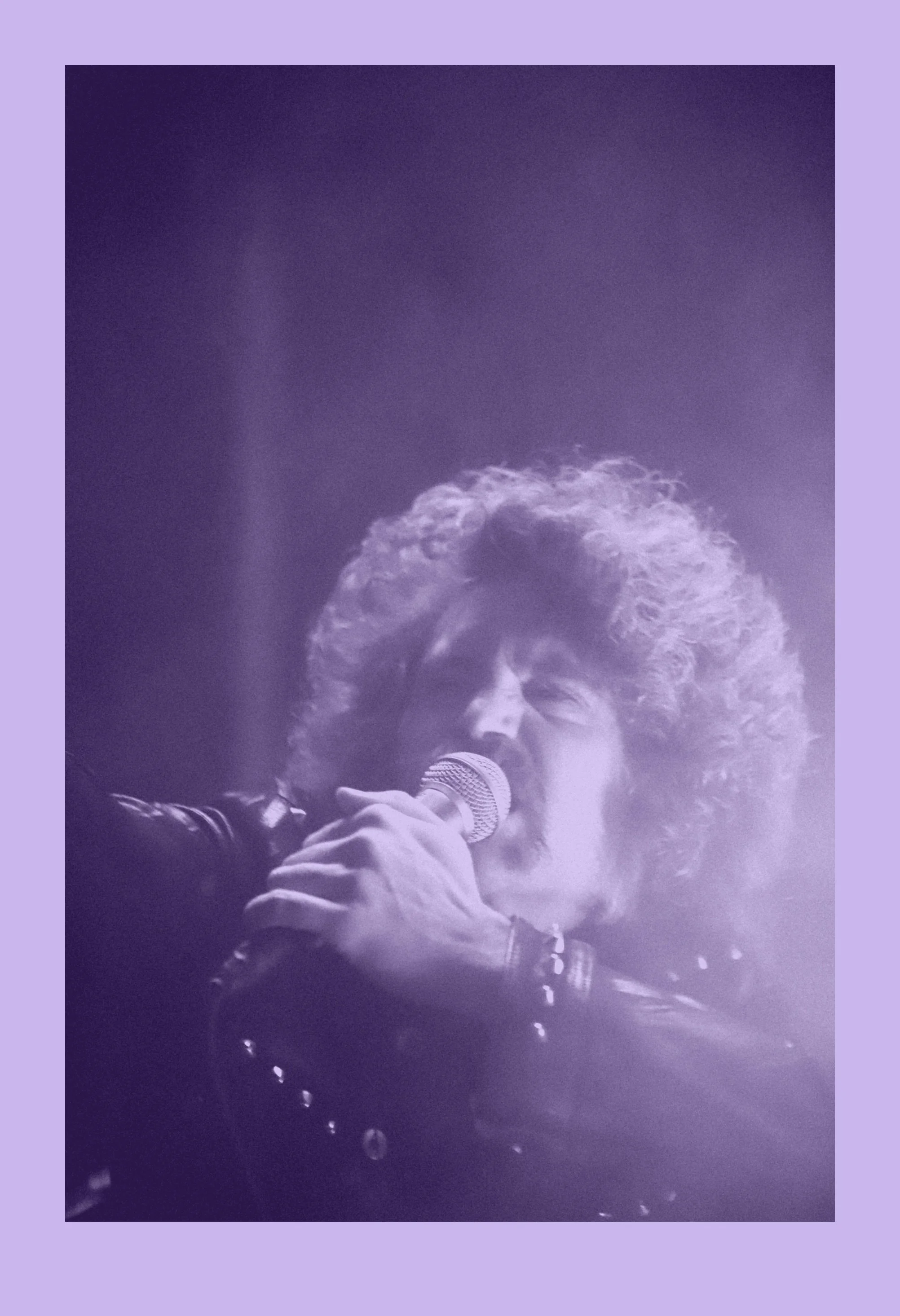 singer3_purple_duotone.jpg