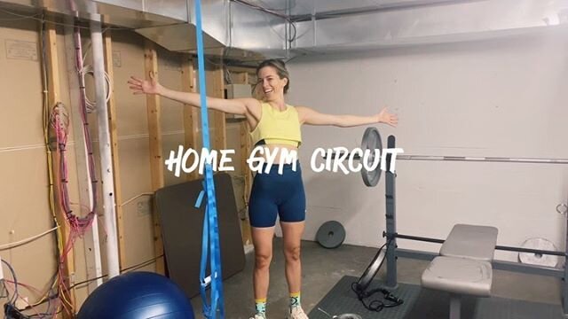 That feeling when you finally get back into a gym! 😭👏🏻💃🏼🎉
⠀⠀⠀⠀⠀⠀⠀⠀⠀
New socially distant location &amp; all the feels having equipment again. I mean, can we all appreciate this homemade TRX🙌🏼 ... sorry Ben, LSU fan over here. 😂
⠀⠀⠀⠀⠀⠀⠀⠀⠀
In 