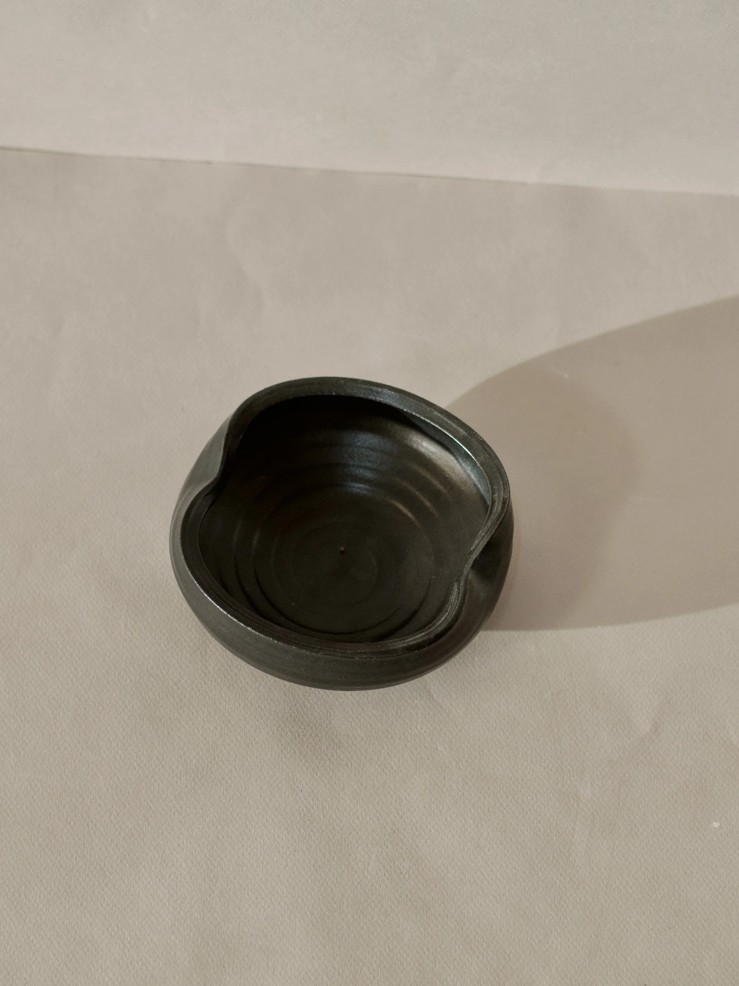 Natalie Weinberger_altered bowl_black.jpeg