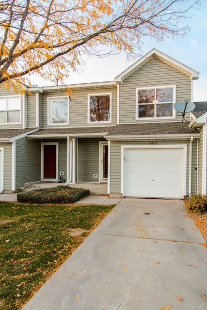 2033 Dove Creek Ct Loveland, CO 80538
