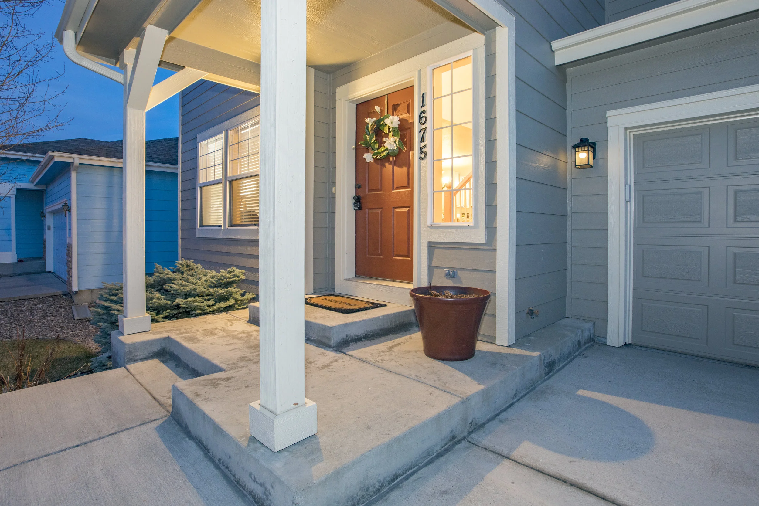 Gorgeous Curb Appeal w/ Fresh Paint!