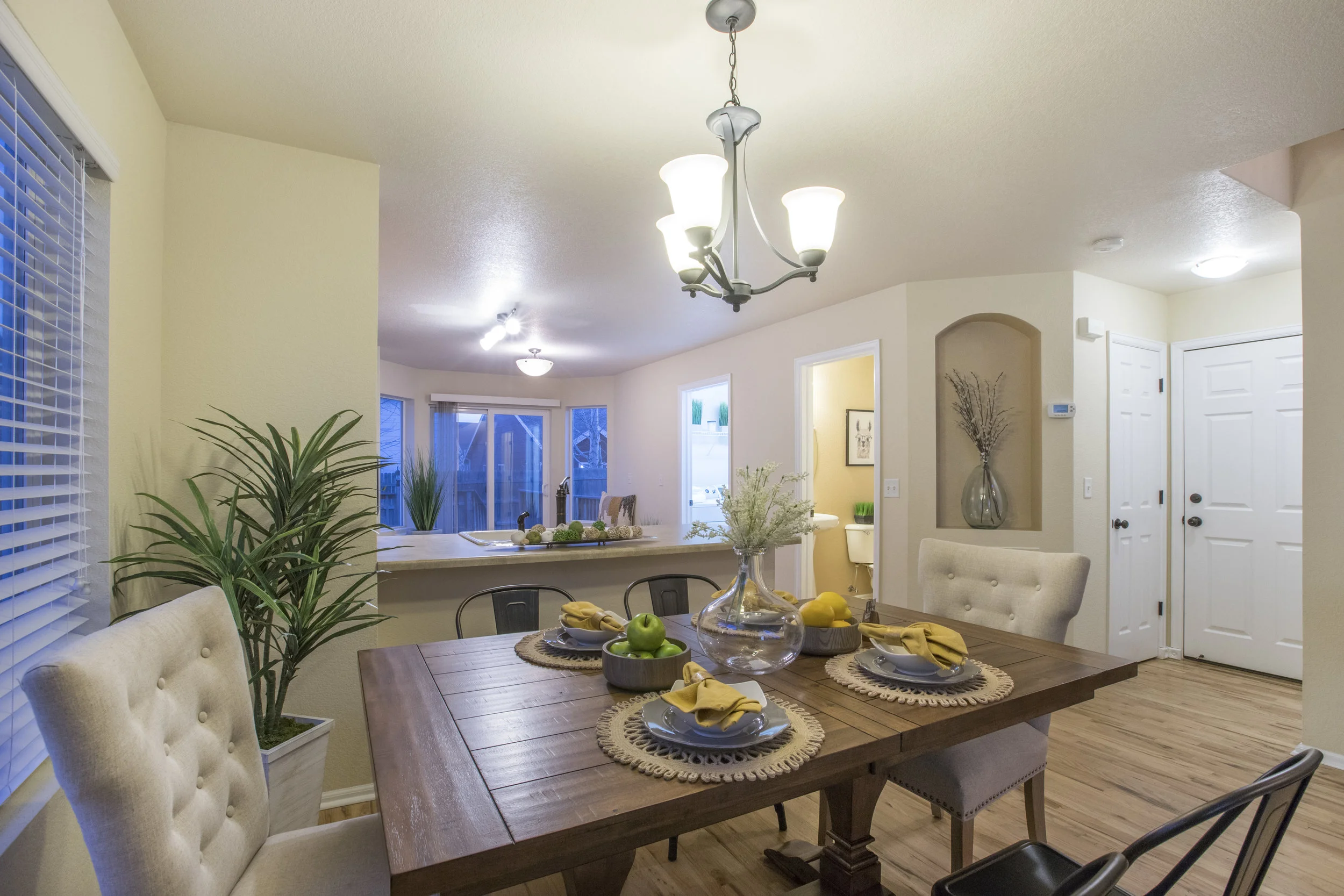 Beautiful &amp; Move-In Ready!