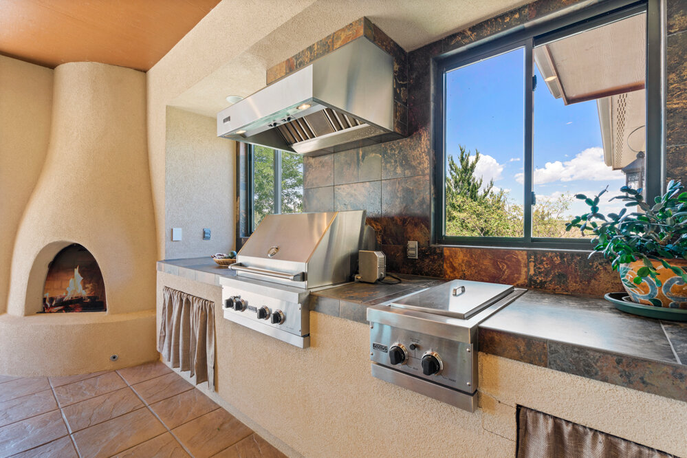 Featuring an Outdoor Kitchen