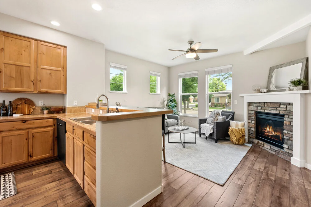 Beautiful Gas Fireplace to Cozy Up To