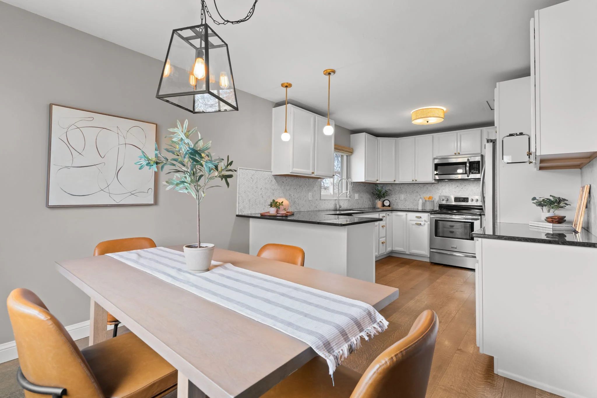 MLS Trumbo 3954 Caddoa Dr - 9.jpeg