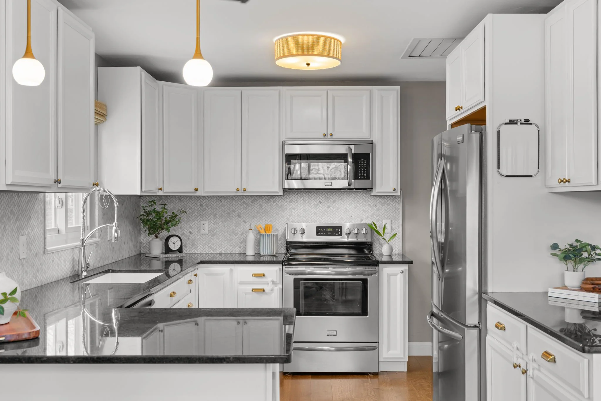 MLS Trumbo 3954 Caddoa Dr - 13.jpeg