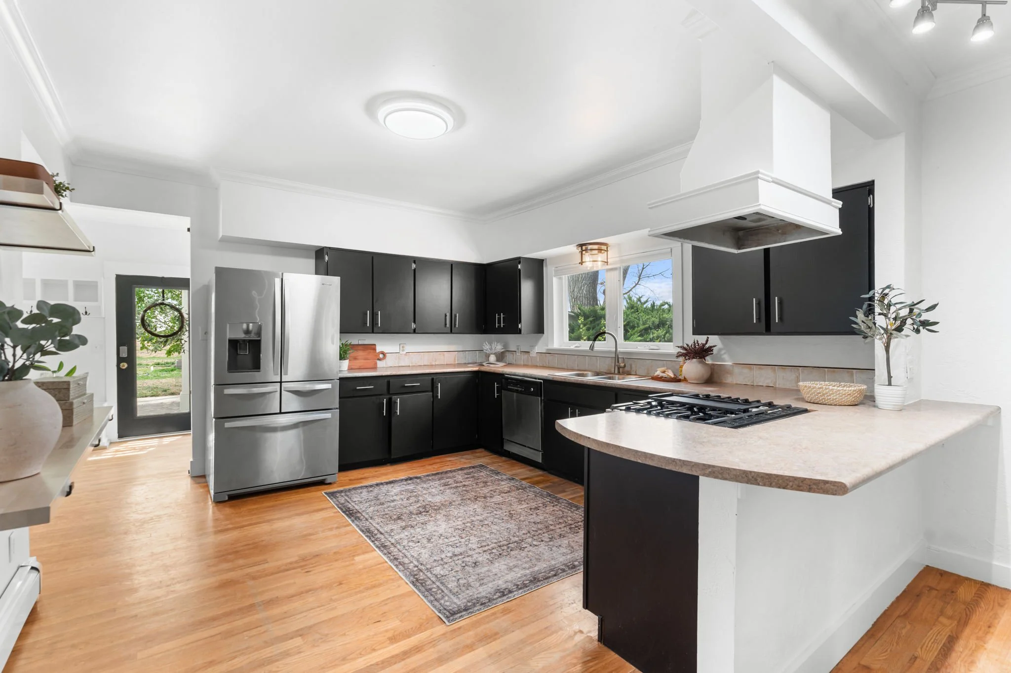 Beautifully refreshed and functional kitchen
