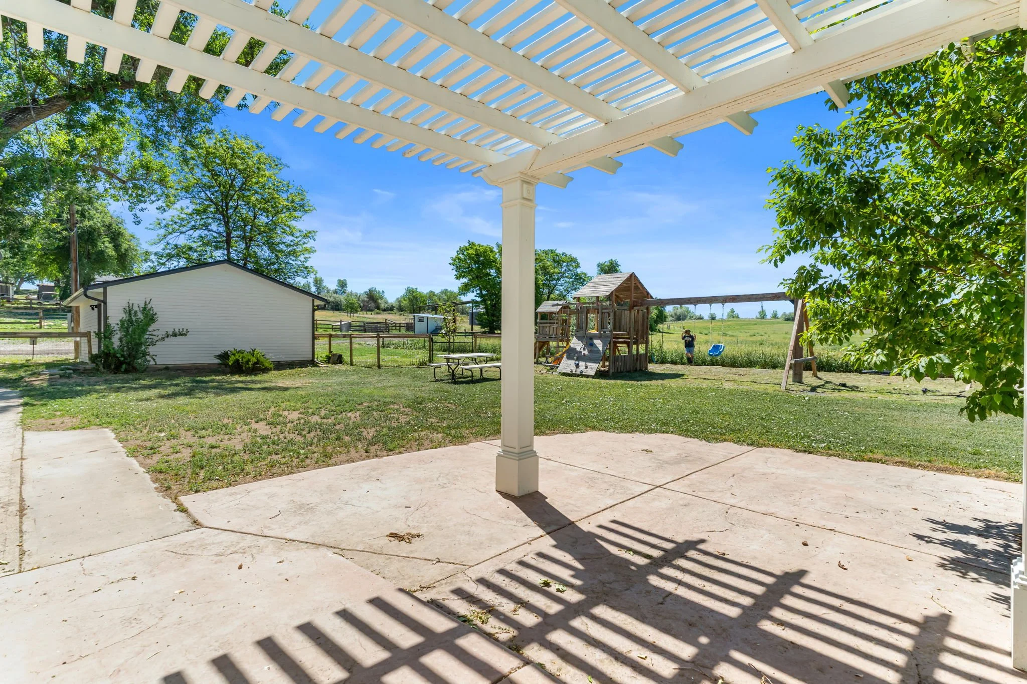 Pergola covered porch