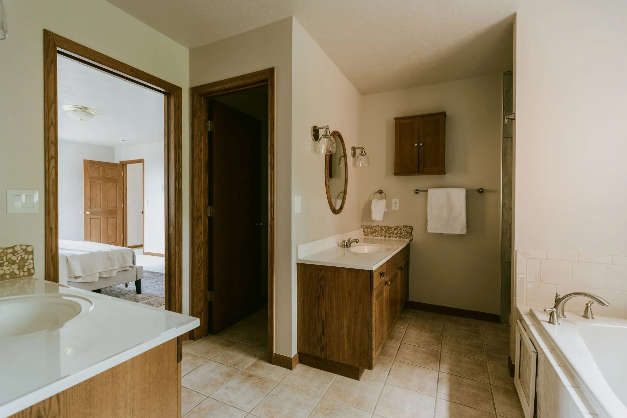 Large 5-piece primary bathroom