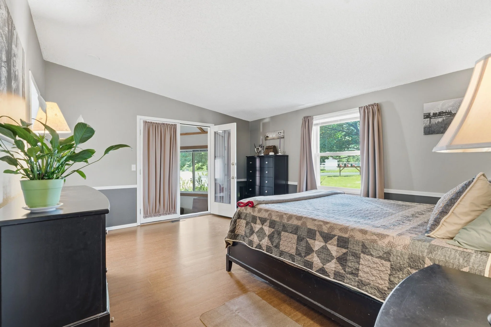 Spacious primary bedroom