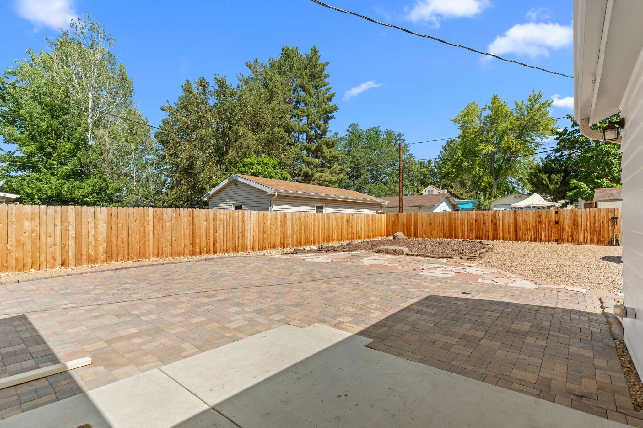 R3e zoning provides added flexibility for future use or expansion