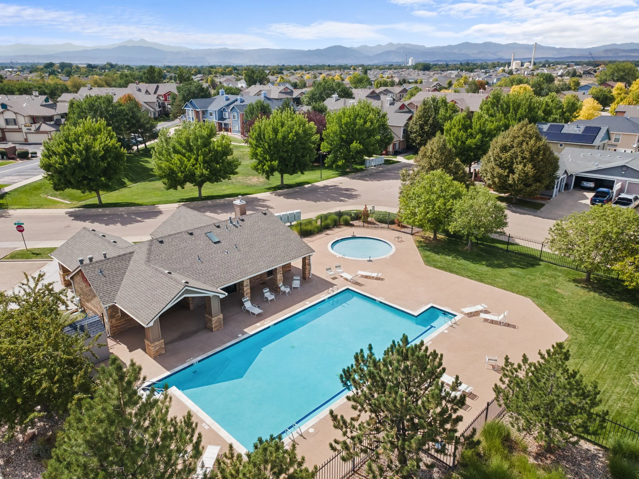 Tulip Creek Private Pool &amp; Clubhouse