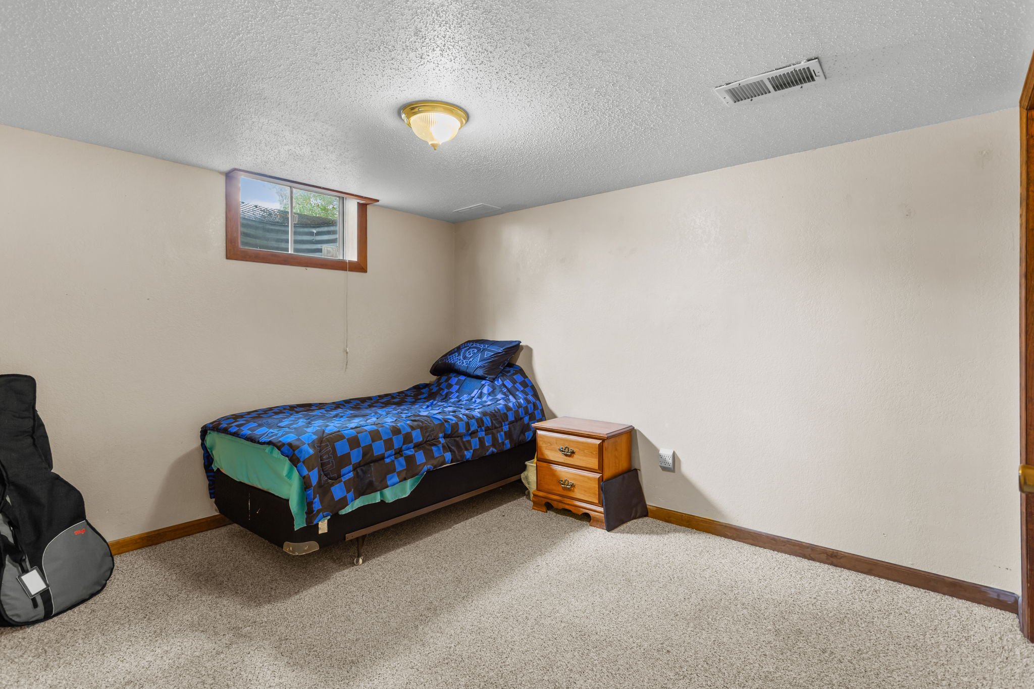 Bedroom (Basement)