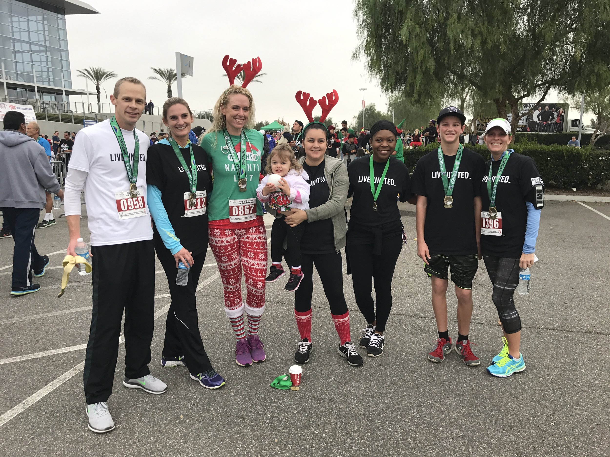 TEAM IEUW conquers the 2016 Reindeer Run