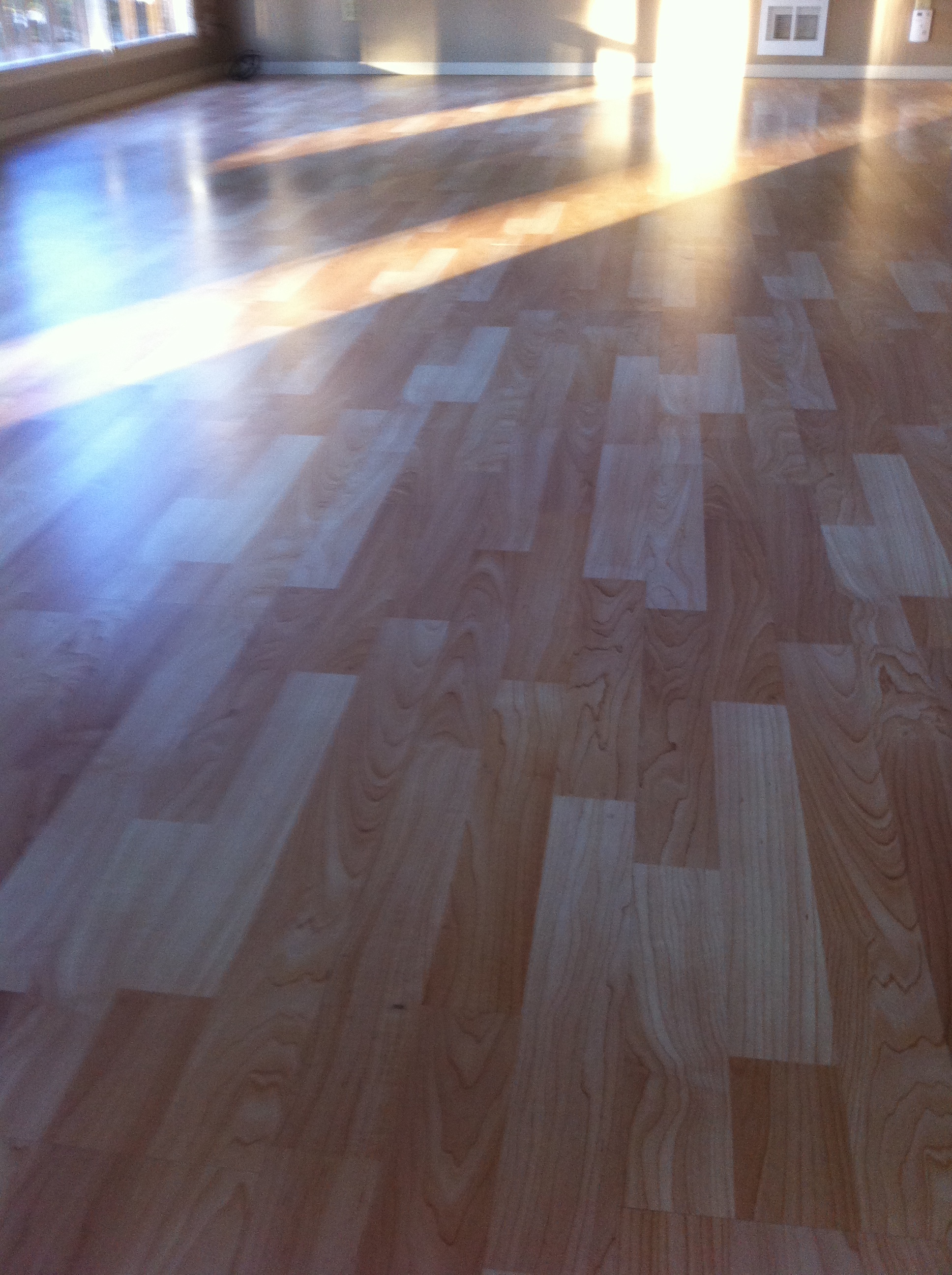  Another beautiful floor.  No streaks! 