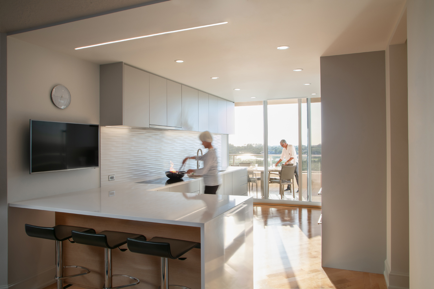 005r3_PanKitchen.jpg